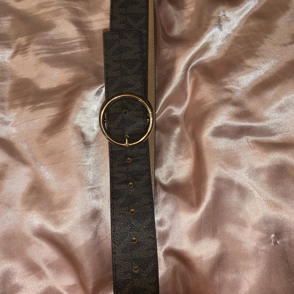 Mint condition Michael Kors Belt